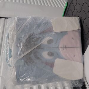 Loungefly convertible Eeyore Tote NIP